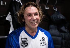 Собиқ футболчи Александр Мостовой Матвей Сафоновнинг ПСЖ