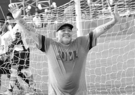 Аргентина ҳужумчиси Лионел Месси аргентинадик футбол