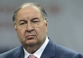 Бизнесмен ва миллиардер Алишер Усмонов ОАВларда чоп