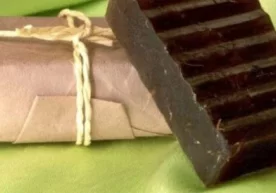 Qatronli sovun tarkibining 10 foizini qayin daraxtidan