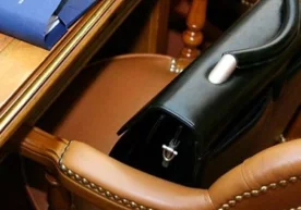 Андижон вилояти Хўжаобод туманига янги ҳоким тайинланди .