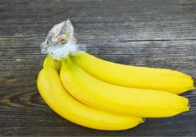 A banana variety has been created that does not turn brown for a long time фото