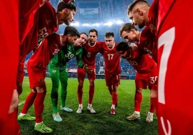 Таниқли спорт шарҳловчиси Виктор Гусев Россия терма