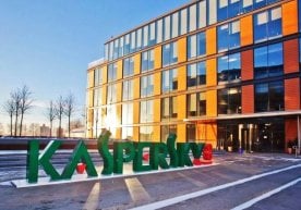 iPhone смартфонлари ҳозирда фирибгарлик ва