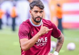 West Ham'in hücuma dönük orta saha oyuncusu Lucas