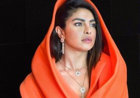 Priyanka Chopra Bvlgari’ning Dubaydagi taqdimoti uchun qanday obraz tanladi? фото