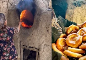 Ҳоким Зойир Мирзаев томонидан келтирилган, аёлларнинг