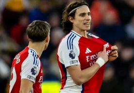 Arsenal savunma oyuncusu Rikardo Kalafyori, Tottenham