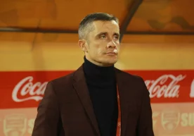"Қизилқум" клуби қуйидаги мураббий ва