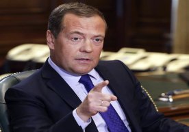 Россиянинг собиқ бош вазири ва президенти, ҳозирда