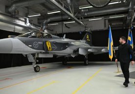 La cooperación político-militar y las relaciones en el