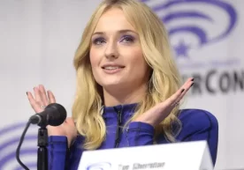 Голливуд юлдузи Софи Тёрнер яқиндаги интервьюсида актёр