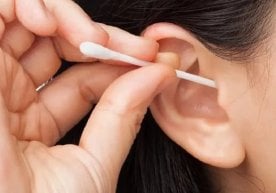 Эшитиш қобилиятининг пасайиши ёки тўлиқ йўқолиши нафақат