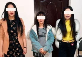 «Bu sharmandalikdan so‘ng ko‘chada qoldim, endi fohishalik qilaman-da» - Ichkiyimda sumalak kovlagan qiz фото