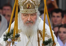 Chuvashiya cherkovining yosh ruhoniysi patriarx Kirill va
