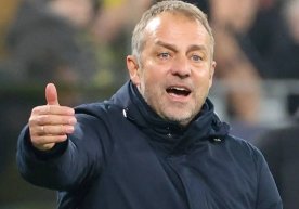 «Барселона» бош мураббийи Ханс-Дитер Флик ҳимоячи Андреас