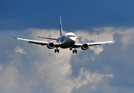 АҚШнинг American Airlines авиакомпанияси рейсида кичик