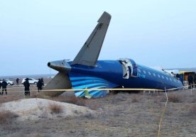 Azerbaijan Airlines самолёти қулашига Россия ракетаси сабаб бўлгани тасдиқланди фото