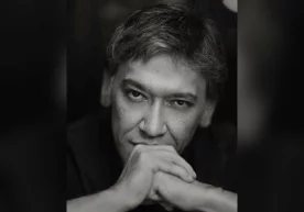 Жавоҳир Зокировнинг кинодаги ролларини томоша қила туриб,