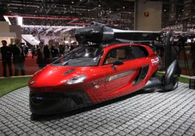 Нидерландиянинг PAL-V компанияси Женевадаги автосалонда