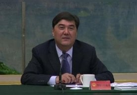 Xitoyda eng yuqori martabali uygʻur amaldor bir umrga qamaldi фото
