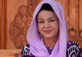 Ўзбекистон халқ артисти Муқаддас Холиқова 66 ёшни