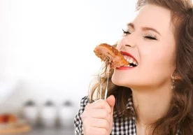 Фото: Harper’s Bazaar Kazakhstan Тўсатдан чарчаш,