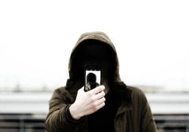 "Google Play" do'konida tarkibida