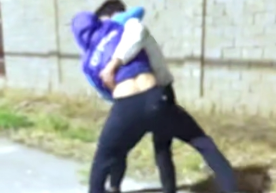 In recent days, a video showing violence against a courier