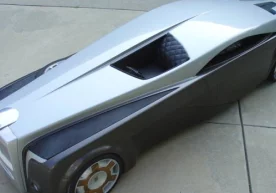 Nomi ulug‘ Rolls-Royce Apparition avtomobilining