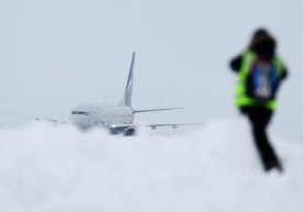 Sochi tomon uchib borayotgan samolyotni yashin urdi фото