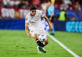 Туриннинг «Ювентус» клуби «Севилья» сафида тўп сураётган