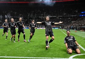 Бундеслига 24-турида турнир жадвалидаги қўшнилар —