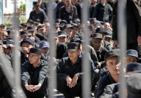 Shavkat Mirziyoyev 92 nafar mahbusni afv etdi фото