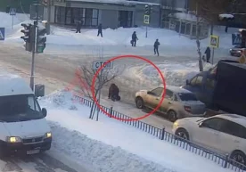 Россиянинг Ярославль шаҳрида Lada Granta русумли