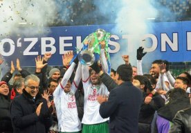 Ayni damda "Lokomotiv"da yordamchi murabbiy