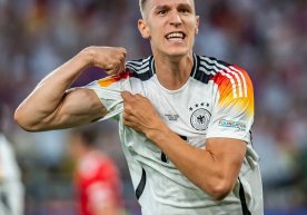 Дортмунднинг "Боруссия" клуби марказий ҳимоячиси