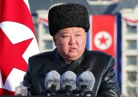 Шимолий Корея раҳбари Ким Чен Ин Корея Меҳнат партиясининг