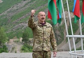 Aliyev Lochin shahrining Boku nazoratiga o‘tganini e’lon qildi фото