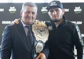 Фото: Twitter / @GFC UFC’нинг енгил вазндаги чемпиони