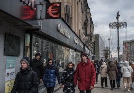 Rossiyada boshqa davlatlarga pul o‘tkazmalari bo‘yicha cheklovlar yengillashdi фото