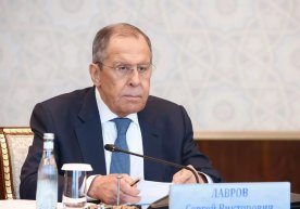 Россия ва яна қатор давлатлар долларга бўлган қарамликни