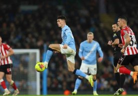 Англия Премер-лигаси 15-туридан ўрин олган бир нечта