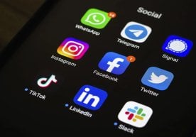 Малайзия ҳукумати 2026 йилдан бошлаб 16 ёшгача бўлган