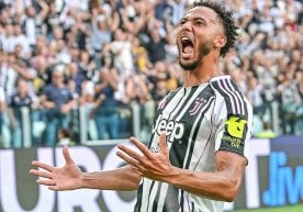 Туриннинг «Юввентус» клуби ҳимоячиси Ллойд Келли