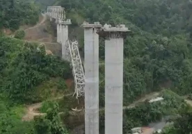 Фото: APА Ҳиндистонда Аижал тоғлари яқинидаги Мизорам