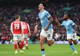 Англия Лига кубогининг финал босқичида «Арсенал» ҳамда