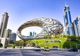 Дубайда Ўзбекистон элчиси Абдулазиз Оққулов Walks of Dubai