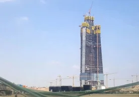 Construction of the kilometer-high Jeddah Tower / © Jeddah
