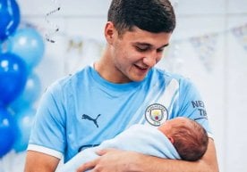 Таниқли футболчи Абдуқодир Ҳусанов ота бўлиб, ҳаётида янги